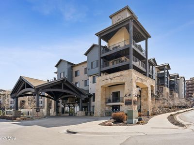 2669 Canyons Resort Dr #207