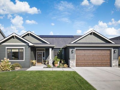 22935 E Edgewater Ln