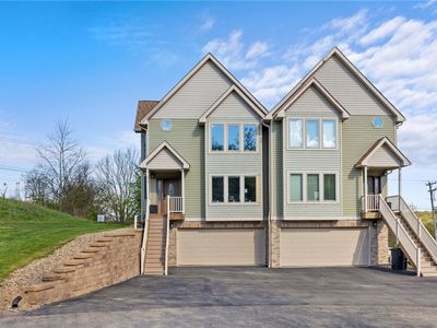 Property at 372 Cherokee Dr, Beaver Falls, PA