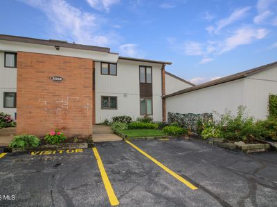2594 E Sun Valley Dr APT 204