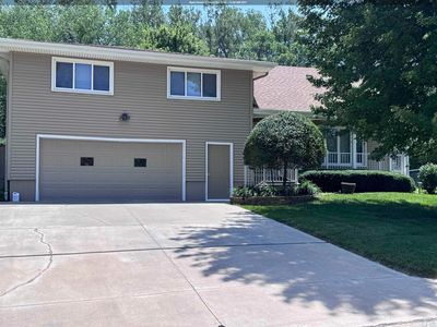 4700 Chatham Ln
