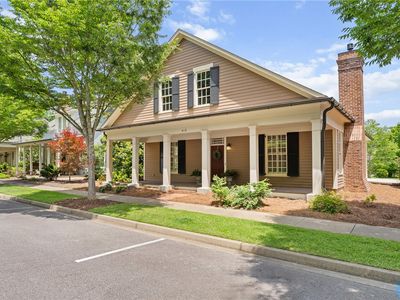 412 Thurmond Ln
