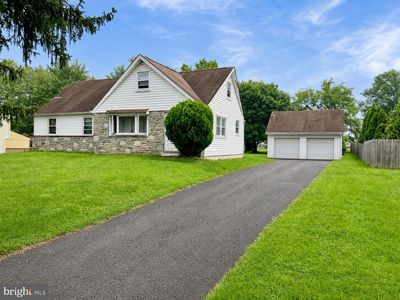 222 Holly Hill Rd