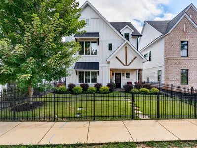 14 Perry Ave