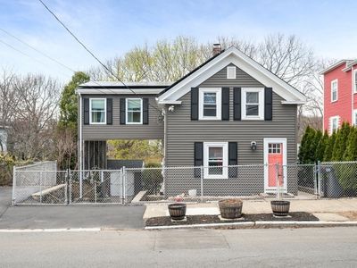 90 Ontario St