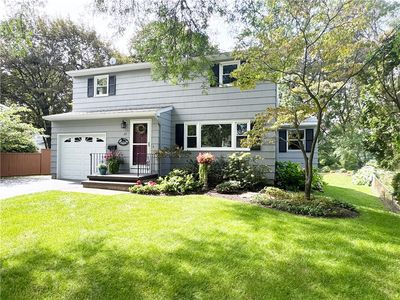 33 Meadow Dr