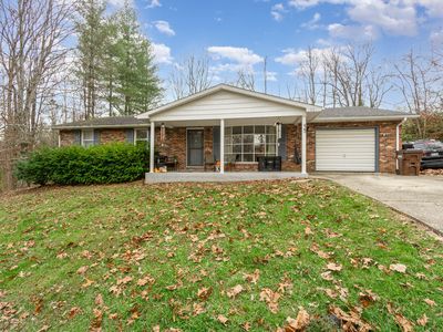 Property at 15 Oakwood Ct, Carrollton, KY