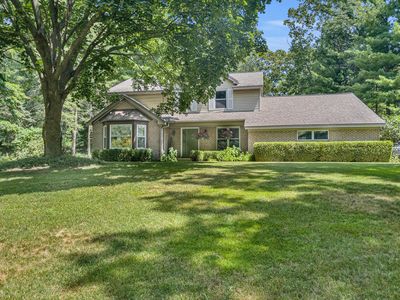 1800 Mont Rue Dr SE