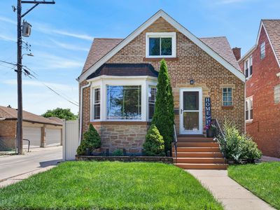 6365 N Mobile Ave
