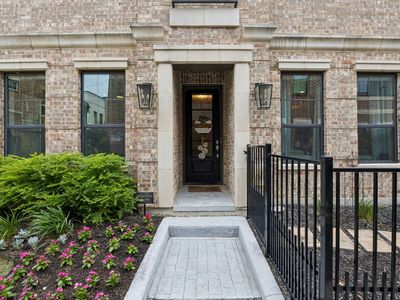 302 Nursery Ln #104