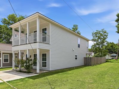 200 Evergreen Dr