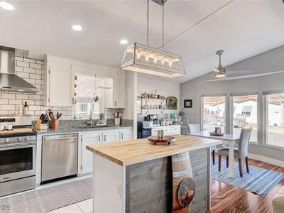 506 Lake Winnebago Ln