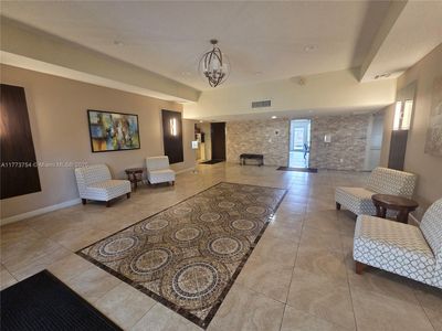 200 Diplomat Pkwy APT 719