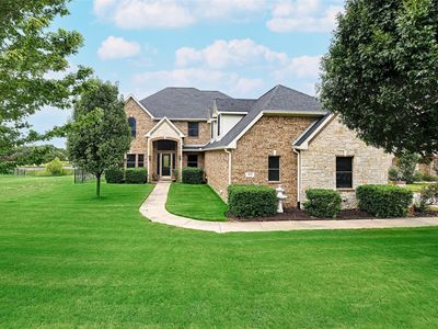 415 Breezeway Ct