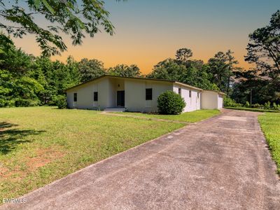 8167 Poplar Springs Dr