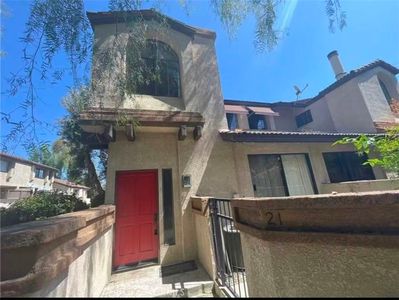 21 Wildflower Pl
