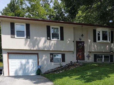 6708 Bay Circle Dr