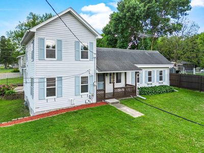 Property at 1104 4th St, Howard Lake, MN