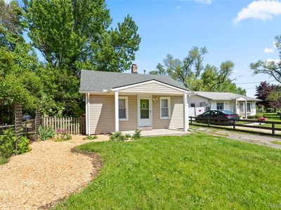 2171 Bradley Ave