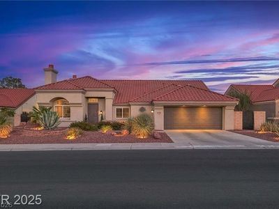 2900 Crown Ridge Dr