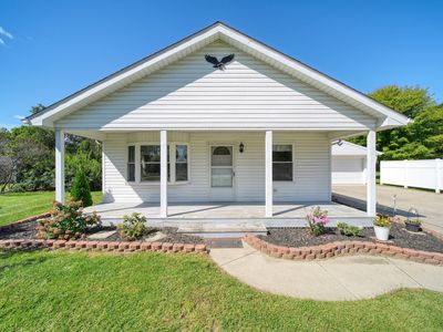 4672 Douglas Rd
