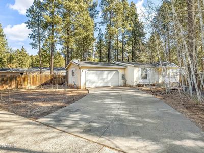 1290 S Burlington St