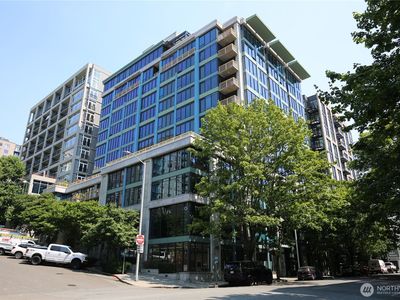2716 Elliott Ave #405