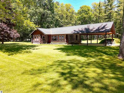 Property at 8646 Deadstream Rd, Honor, MI
