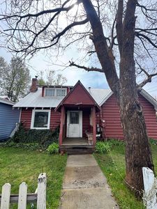 225 Lassen St