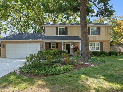 753 E Monterey Rd
