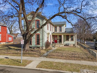 76-78 Huffman Ave #76-1/2-78