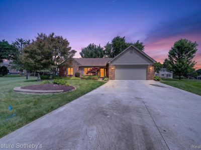 23499 Winthrop Ct