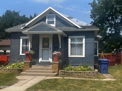 117 4th Ave SW