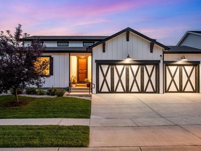301 Dorothy Dr