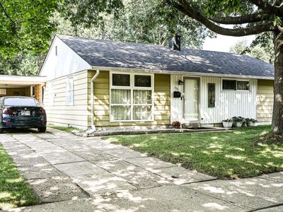 333 Manchester Dr