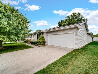 Property at 214 Locust Ave S, Hebron, IN