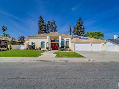 2205 Nantes Way
