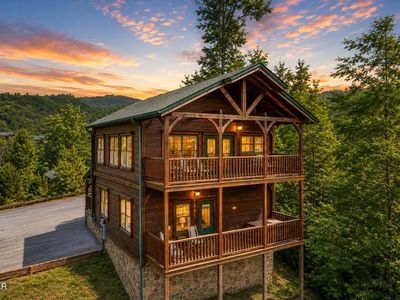 839 Great Smoky Way