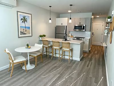 10 Somerset Ave #304