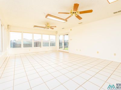 221 Sunland Dr