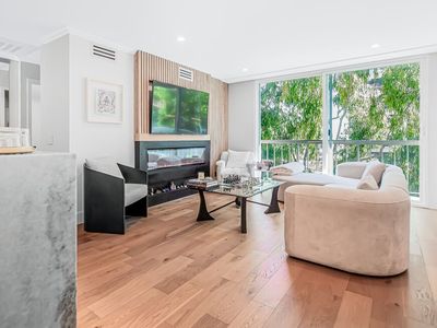 10751 Wilshire Blvd APT 801
