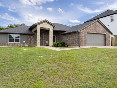 2123 Christine Dr