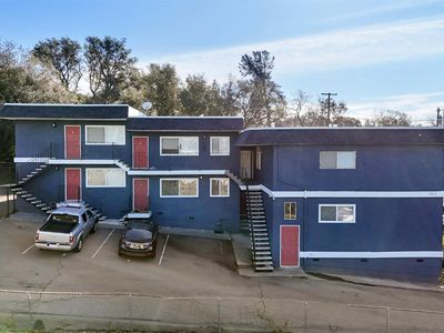 163 Pleasant Ave