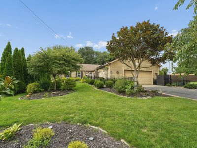 2400 Yuma Dr