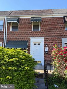 3809 Elmley Ave
