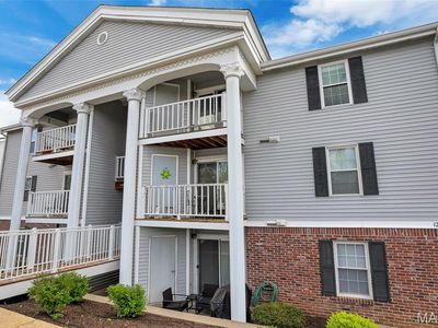 1247 Creve Coeur Crossing Ln APT L