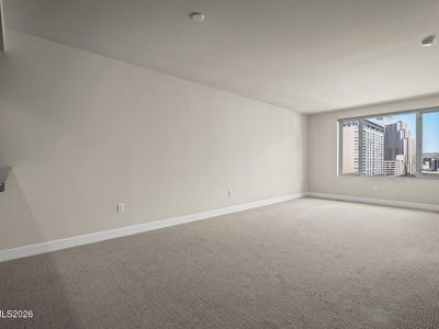 50 N Sierra St Suite 1006