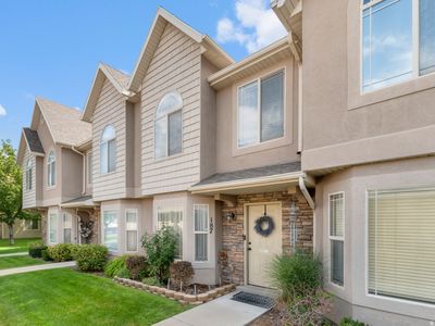 187 S Tamarak Cir