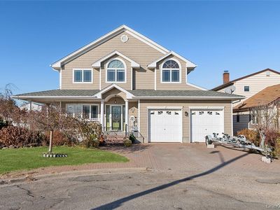 4 Quebec Road