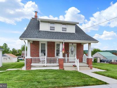 125 N High St